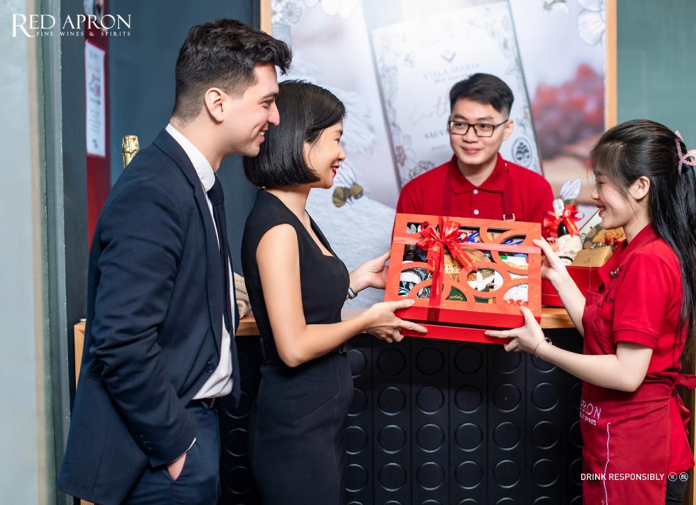 Giỏ quà Tết Red Apron – Món quà gửi trọn lời chúc đầu năm- Ảnh 3.