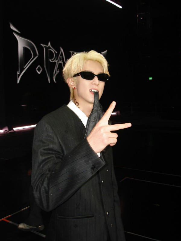 Triệu Lộ Tư và Vương Hạc Đệ có biết ngượng là gì không?- Ảnh 4.