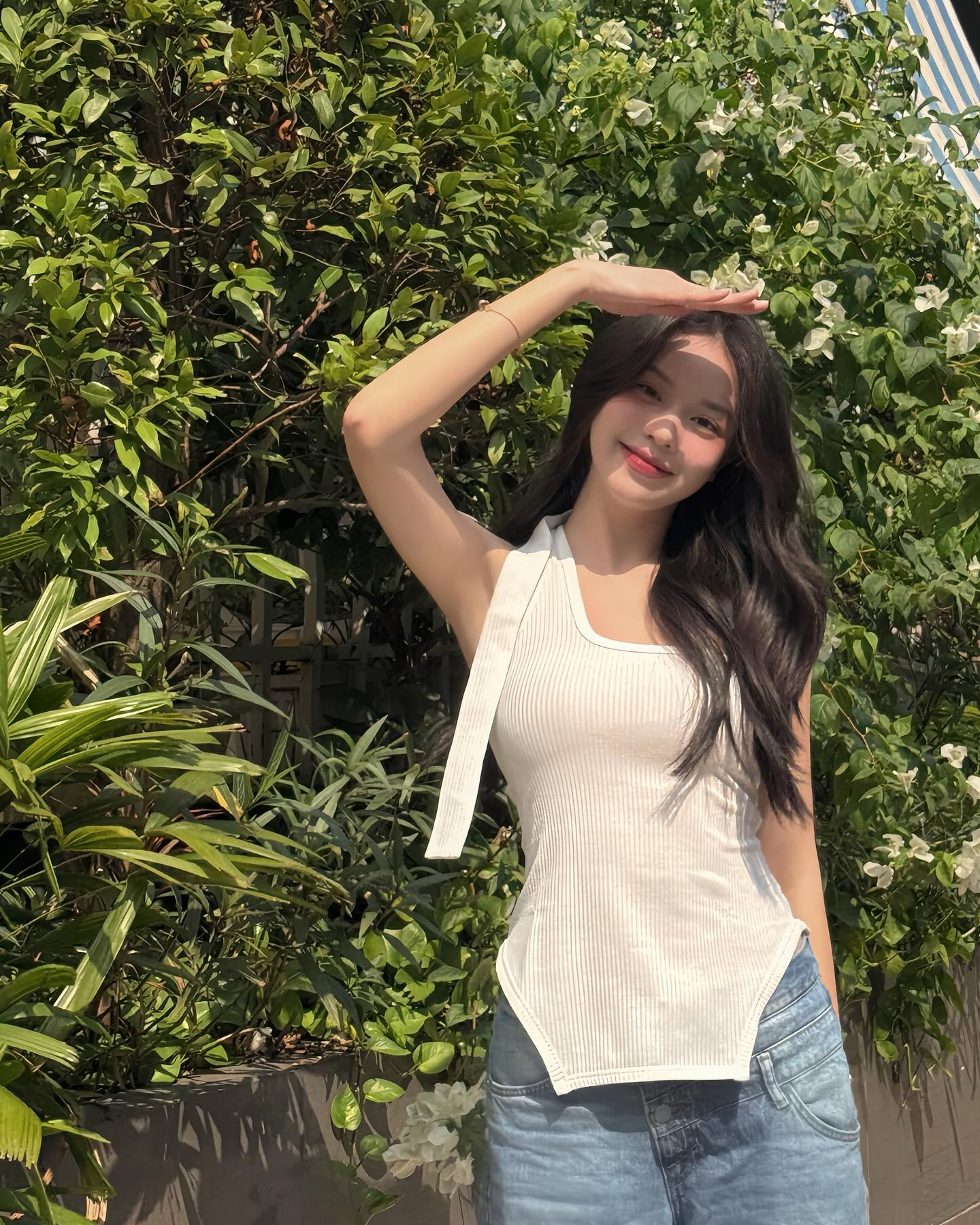 Ngắm style nữ tính của Hoa hậu Thanh Thủy mà xiêu lòng- Ảnh 5.