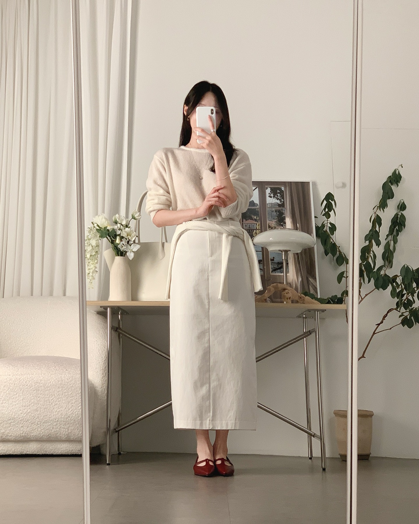 5 cách mặc áo len thể hiện gu thẩm mỹ cao- Ảnh 7.