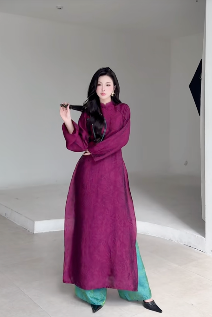 Bắt trend "phú bà" với phiên bản áo dài lụa satin bắt sáng: Giá chỉ từ 300k, nhìn thôi đã thấy chảnh- Ảnh 6.