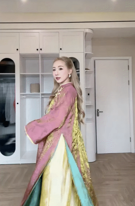 Bắt trend "phú bà" với phiên bản áo dài lụa satin bắt sáng: Giá chỉ từ 300k, nhìn thôi đã thấy chảnh- Ảnh 23.