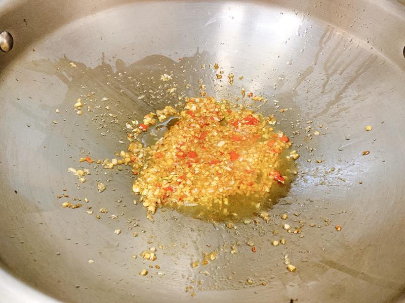 3 món "rau vàng" này cực tốt để ăn trước Tết: Dễ nấu lại bổ dương, dưỡng ẩm cho làn da, tăng cường miễn dịch- Ảnh 3.