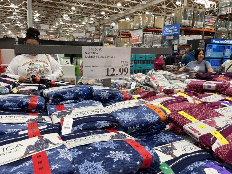 Nghèo không phải do số - mà do 5 kiểu tiết kiệm ngớ ngẩn bạn vẫn làm mỗi ngày- Ảnh 1. Nghèo không phải do số - mà do 5 kiểu tiết kiệm ngớ ngẩn bạn vẫn làm mỗi ngày- Ảnh 1.