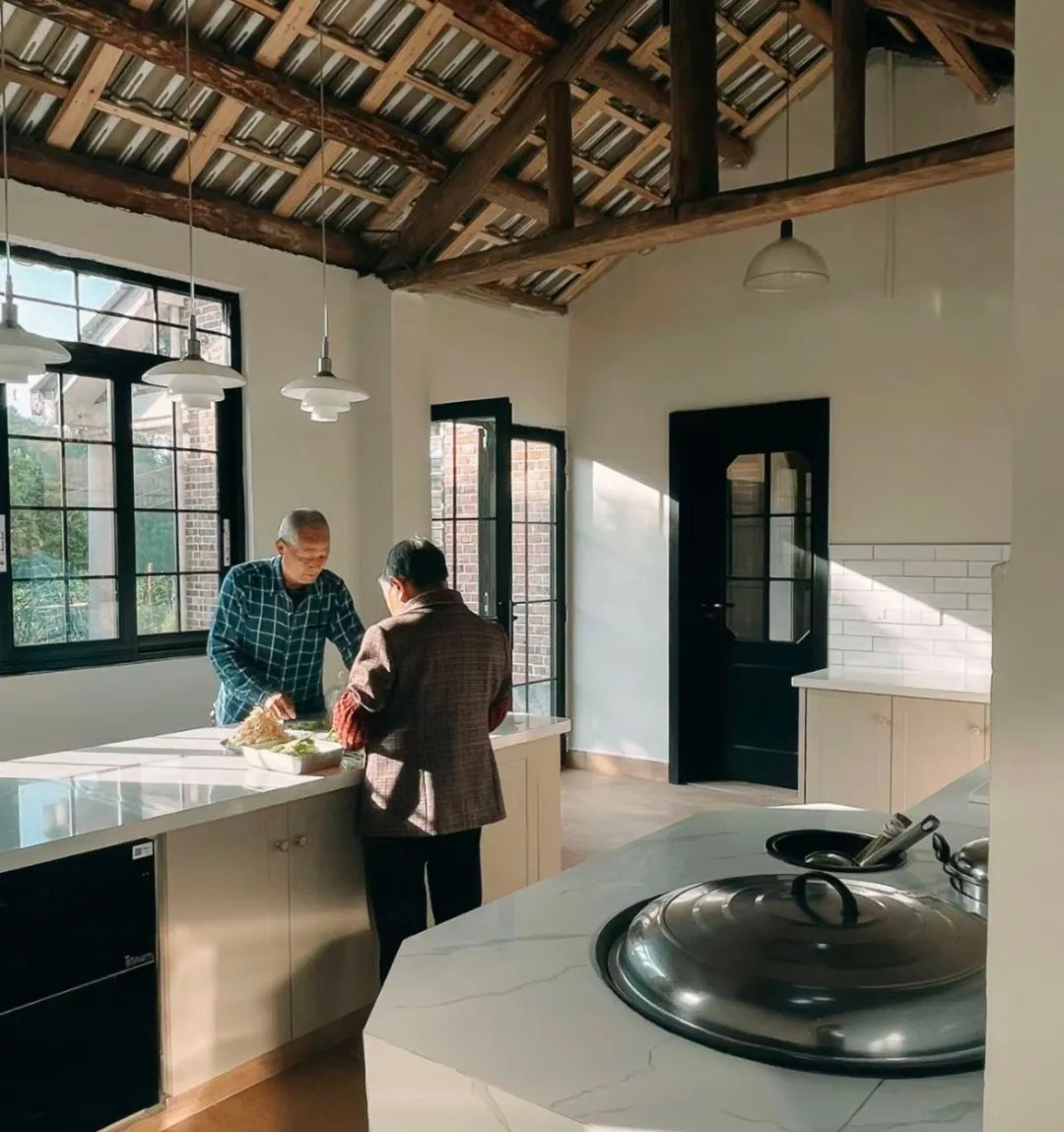 4 người thế hệ 9x bỏ phố về quê xây nhà: Căn rẻ nhất 350 triệu, đổi lấy tự do chỗ ở- Ảnh 6.