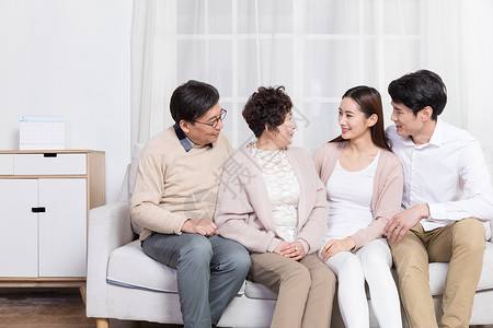 Có một năm, khi mẹ bắt đầu đau khớp còn bố hay mất ngủ, tôi nhìn quà Tết bằng một cách khác- Ảnh 3.