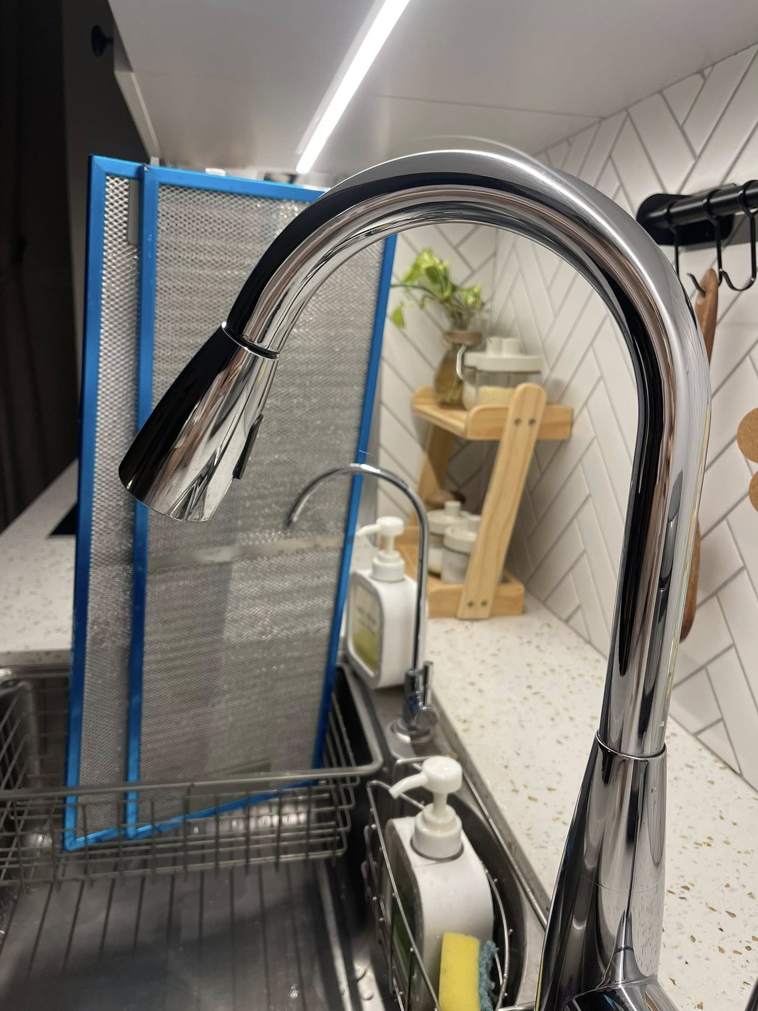 Dọn nhà giáp Tết, nhiều người đang tự “đốt tay” vì hóa chất thông cống: Đây là 2 cách an toàn hơn hẳn- Ảnh 13.