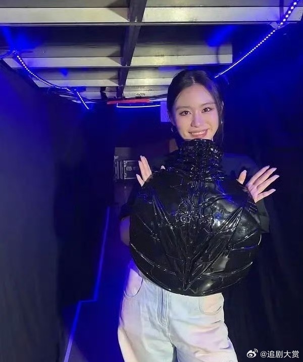 Bạn gái đi rình Vương Hạc Đệ vì sợ Triệu Lộ Tư lấn lướt?- Ảnh 4.