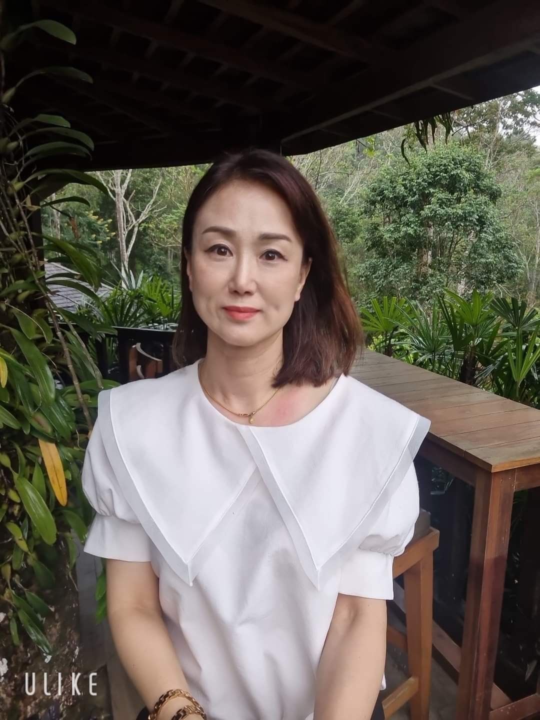 Phụ nữ U50 nói thật: Tôi không còn mơ làm giàu nhanh, chỉ cần không hoảng loạn vì tiền mỗi tháng- Ảnh 1. Phụ nữ U50 nói thật: Tôi không còn mơ làm giàu nhanh, chỉ cần không hoảng loạn vì tiền mỗi tháng- Ảnh 1.