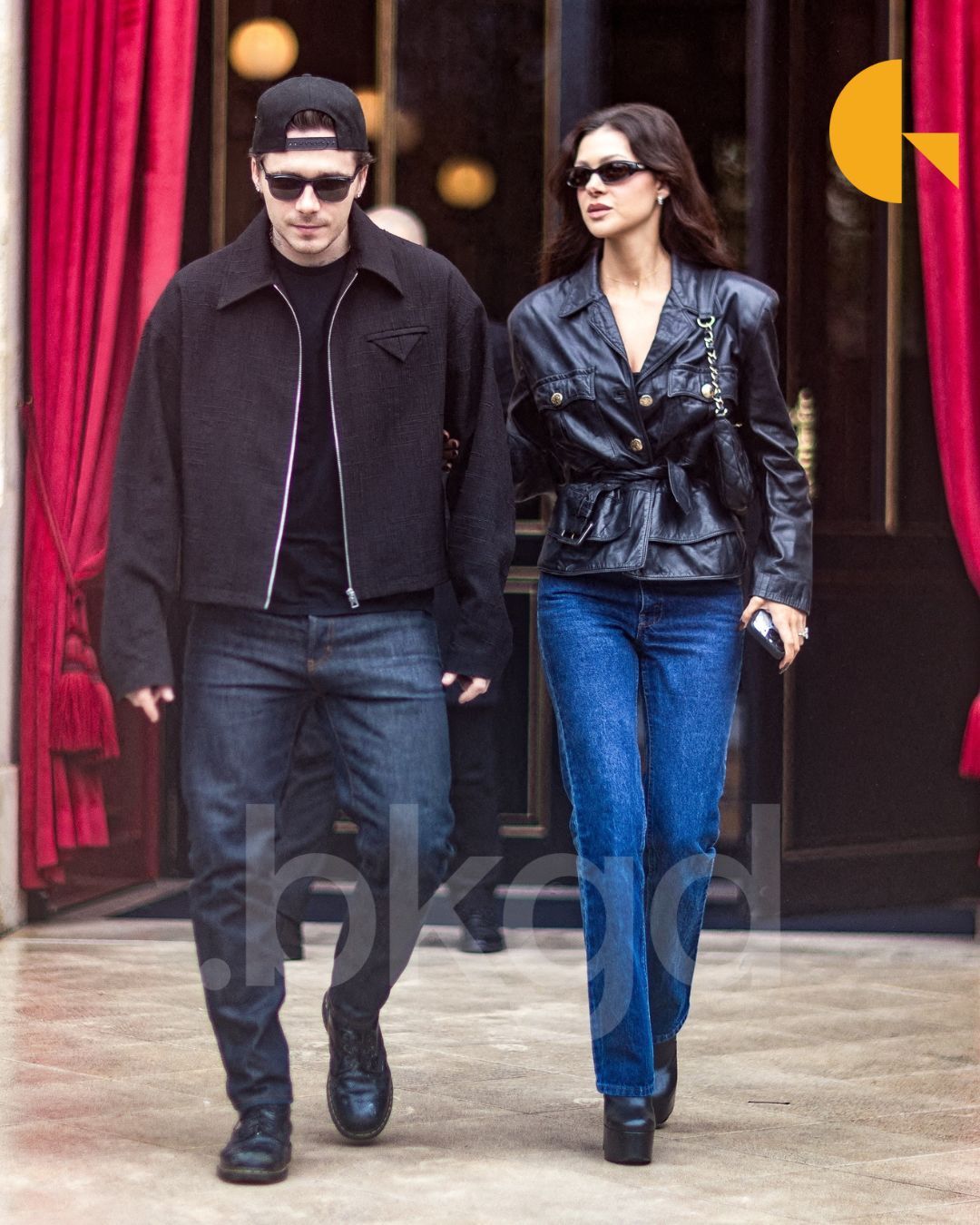 Con dâu của Victoria Beckham: Tiểu thư tài phiệt mê quần dài hơn váy, mặc chất tới từng set đồ- Ảnh 2. Con dâu của Victoria Beckham: Tiểu thư tài phiệt mê quần dài hơn váy, mặc chất tới từng set đồ- Ảnh 2.