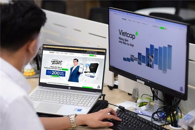 Vietcap tiên phong đầu tư chứng khoán cùng AI với thành công của Vietcap Invest và Warren- Ảnh 3.