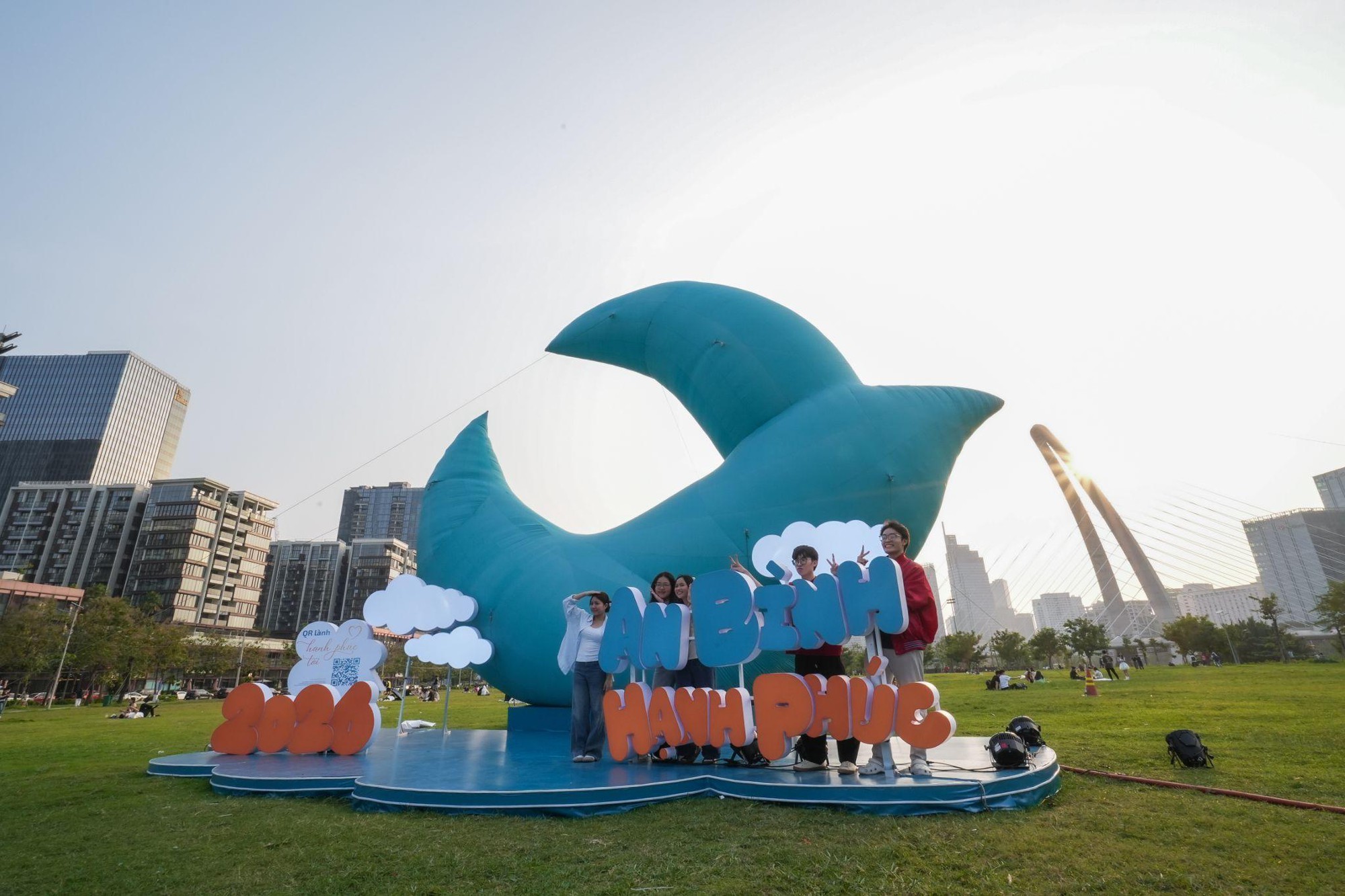 “Phủ xanh” cả MXH, điều vỡ òa sau điểm check-in siêu hot khắp Bắc - Trung - Nam- Ảnh 1.