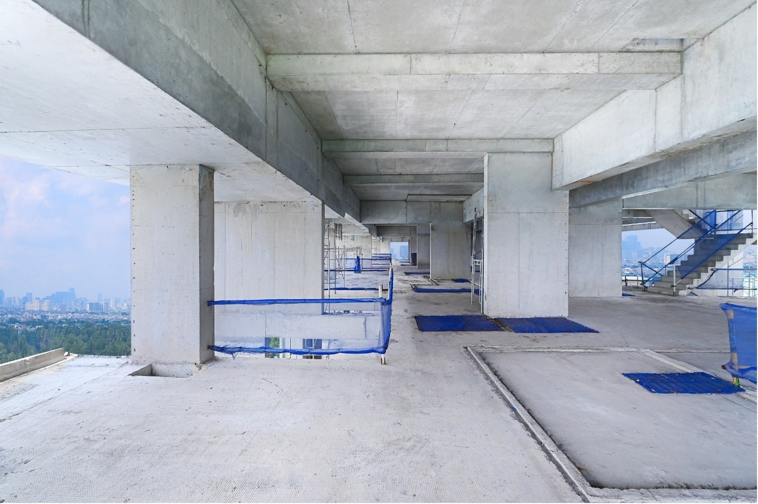 Dữ liệu thị trường bất động sản 2025 chứng minh căn hộ cao cấp mới là “vua lợi nhuận”- Ảnh 2.