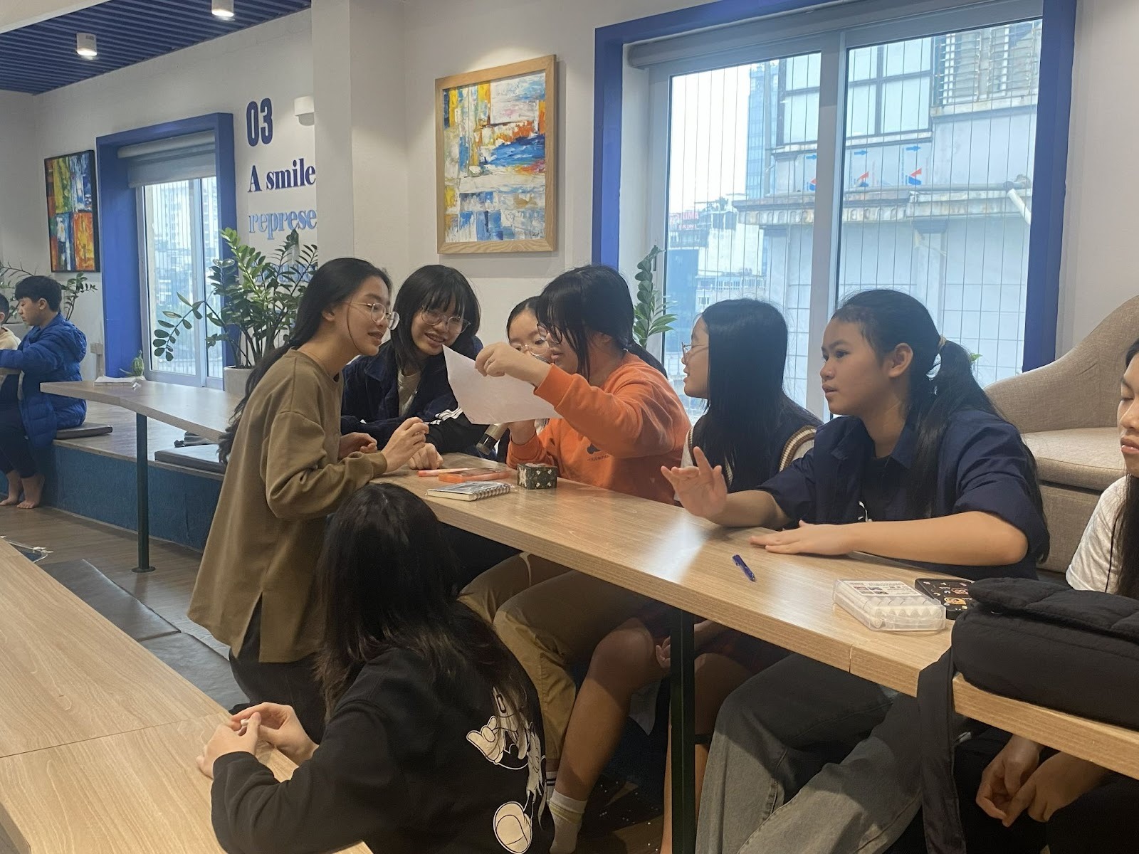 Tâm lý học đường: Khoảng trống giữa chủ trương và năng lực thực thi- Ảnh 5.