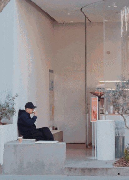 Bán nhà 200m², về sống trong căn hộ 24m²: Gia đình 3 người chứng minh sống nhỏ không hề nghèo- Ảnh 14.