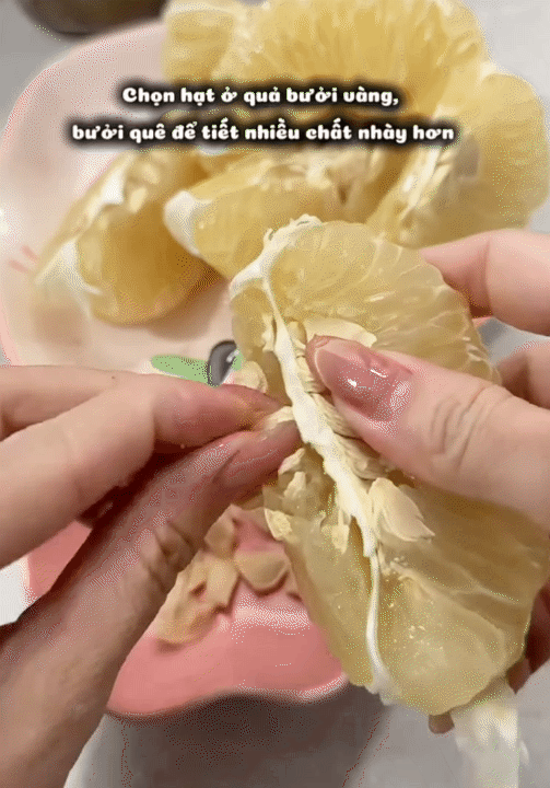 Giáp Tết nhà la liệt bưởi, tận dụng hạt bưởi để ủ tóc: Kết quả là tóc bồng bềnh thơm mượt cực đỉnh- Ảnh 10.
