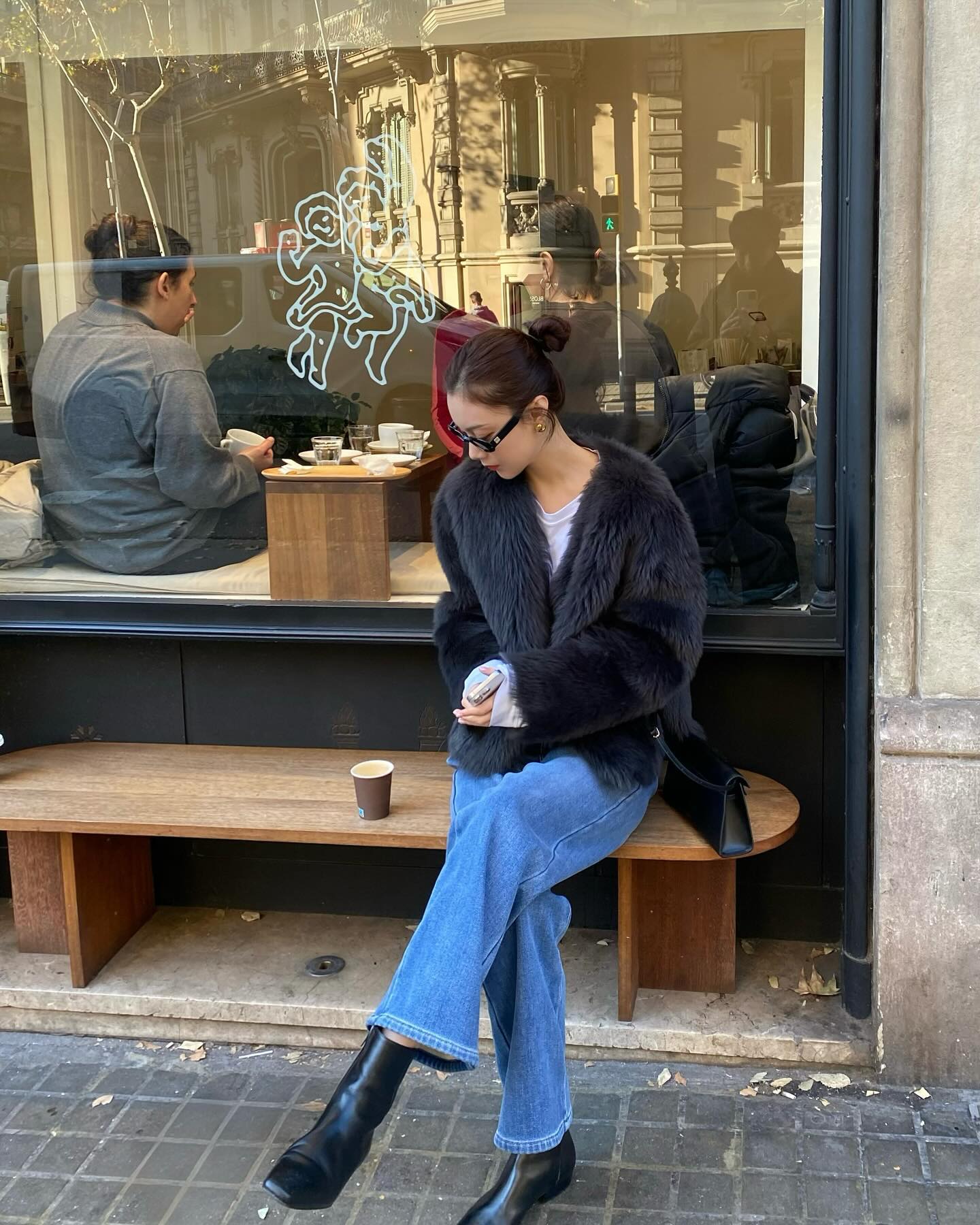 5 item nên sắm nếu chị em muốn đi đâu cũng nổi bật Tết này- Ảnh 2.