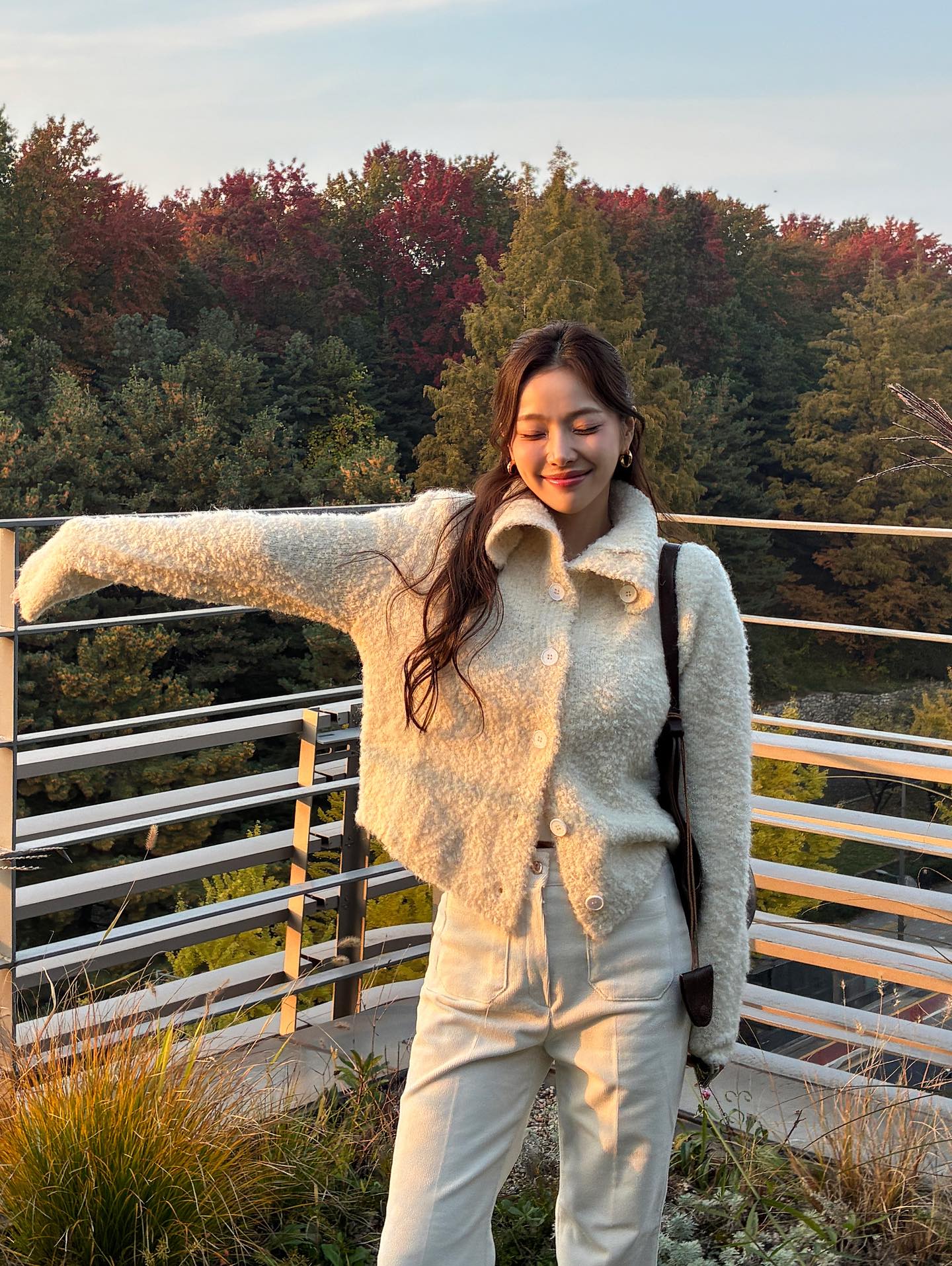 5 item nên sắm nếu chị em muốn đi đâu cũng nổi bật Tết này- Ảnh 1.