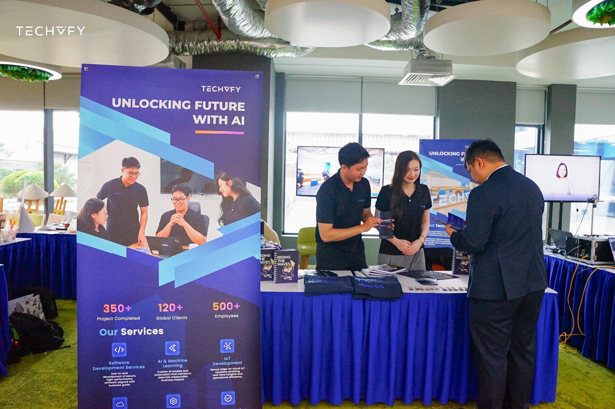 Techvify: Góc nhìn doanh nghiệp về AI tái định nghĩa năng lực con người- Ảnh 2.