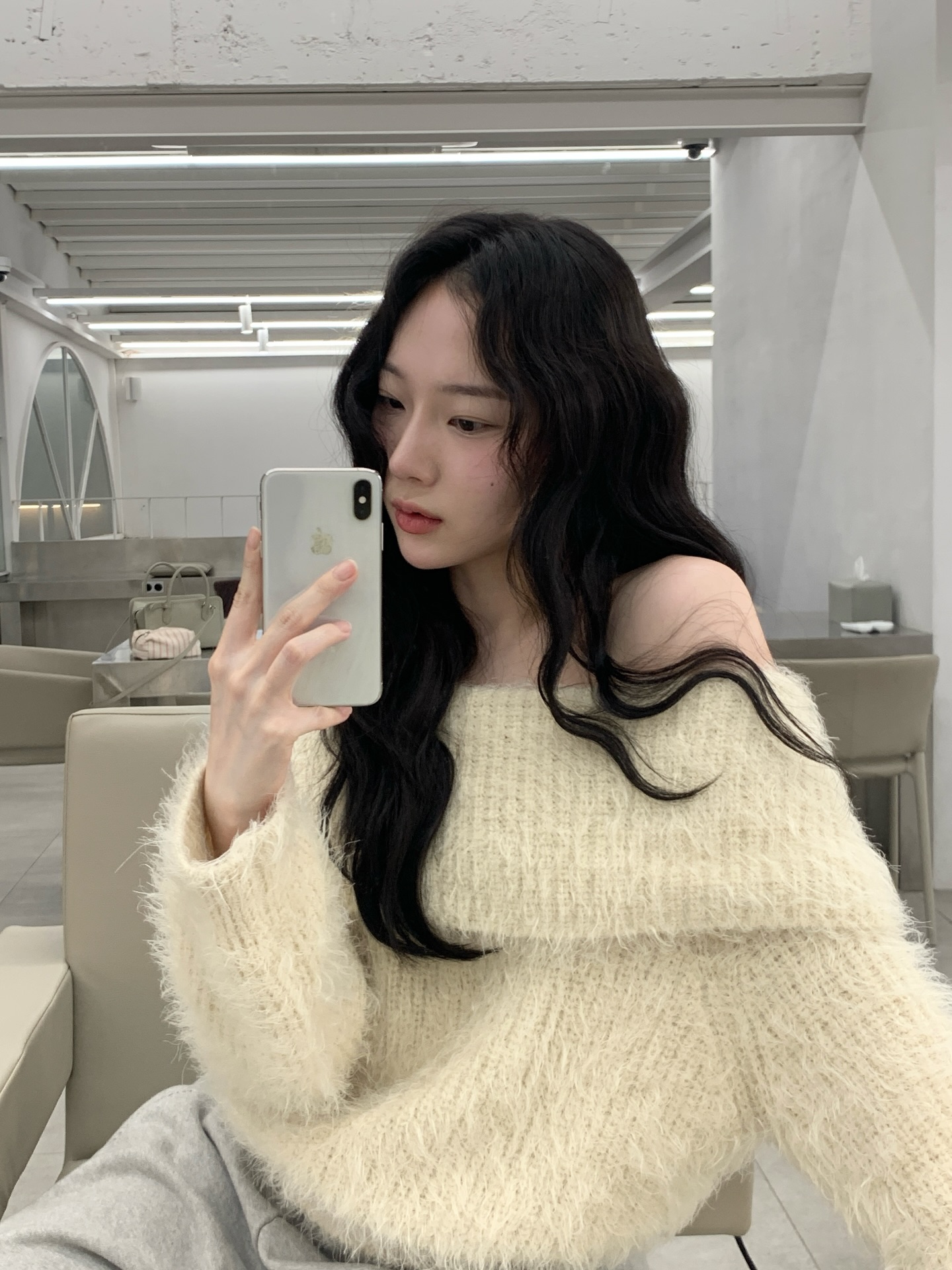 5 kiểu tóc layer dễ áp dụng nhất vì thu gọn gương mặt hiệu quả- Ảnh 9.