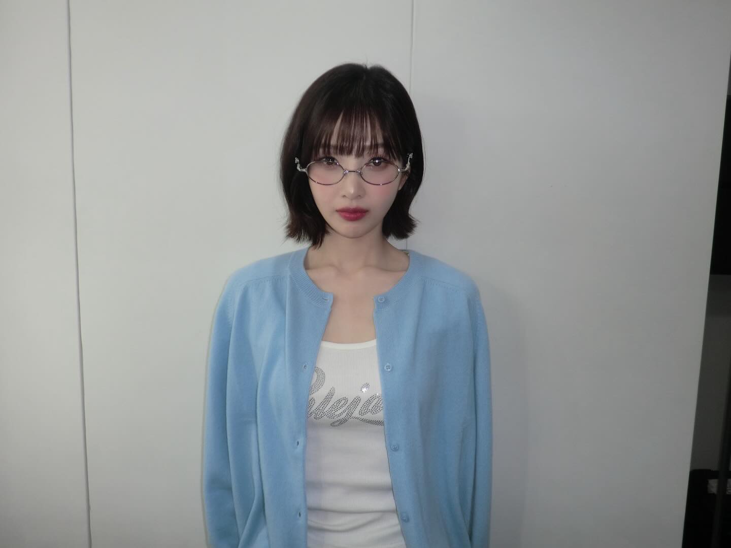 4 mỹ nhân Hàn để tóc ngắn tuyệt xinh, ngắm là muốn ngày mai đi cắt tóc luôn- Ảnh 2.