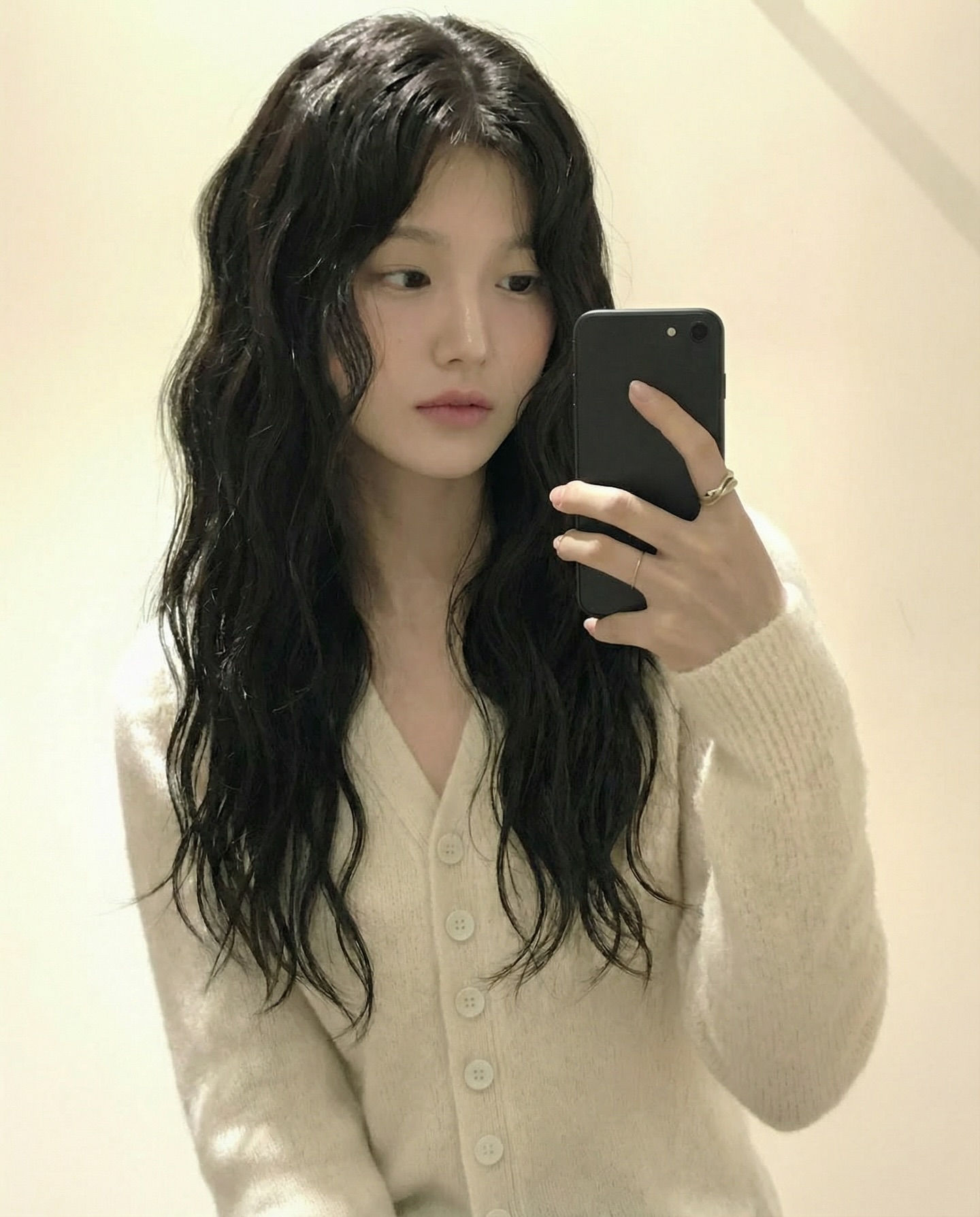 5 kiểu tóc layer dễ áp dụng nhất vì thu gọn gương mặt hiệu quả- Ảnh 8.