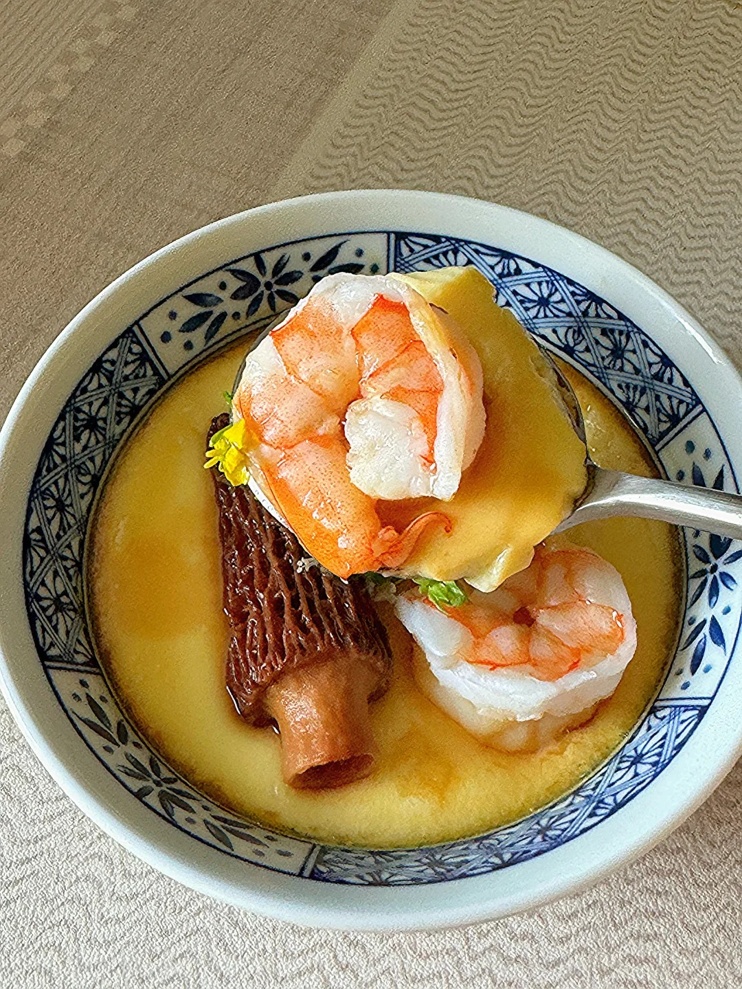 Hai công thức trứng hấp "quý tộc" mềm mịn như nhung, bổ dưỡng thơm ngon, cả nhà ai cũng khen ngon- Ảnh 5.