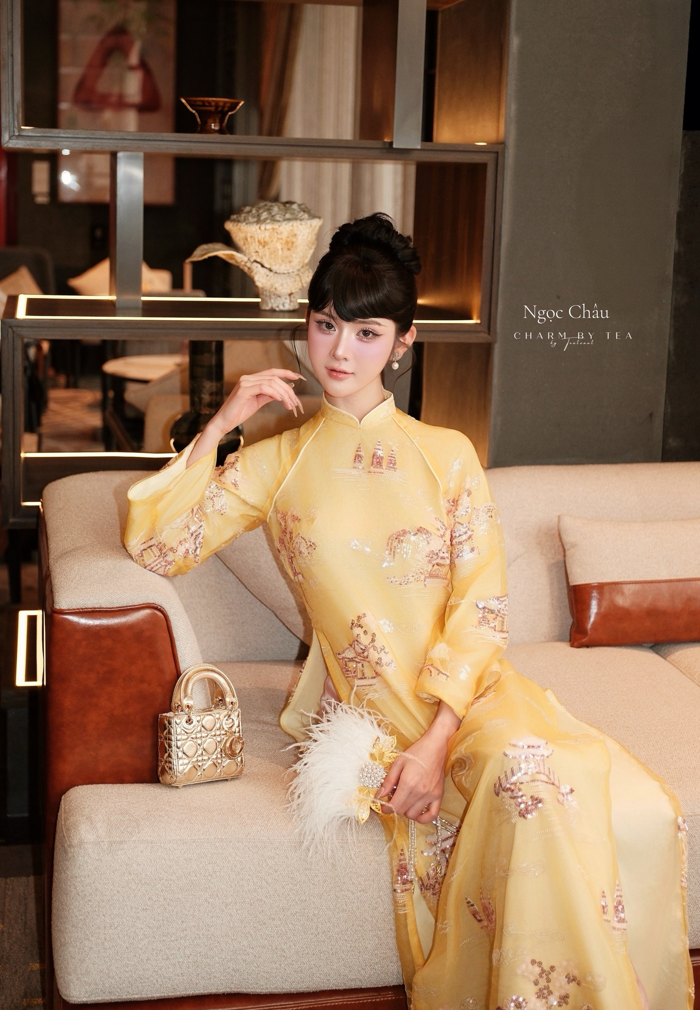 Cùng mệnh Thổ như "dâu hào môn" Phương Nhi, Tết này các chị em chọn áo dài màu gì để "hút lộc" cả năm?- Ảnh 3.