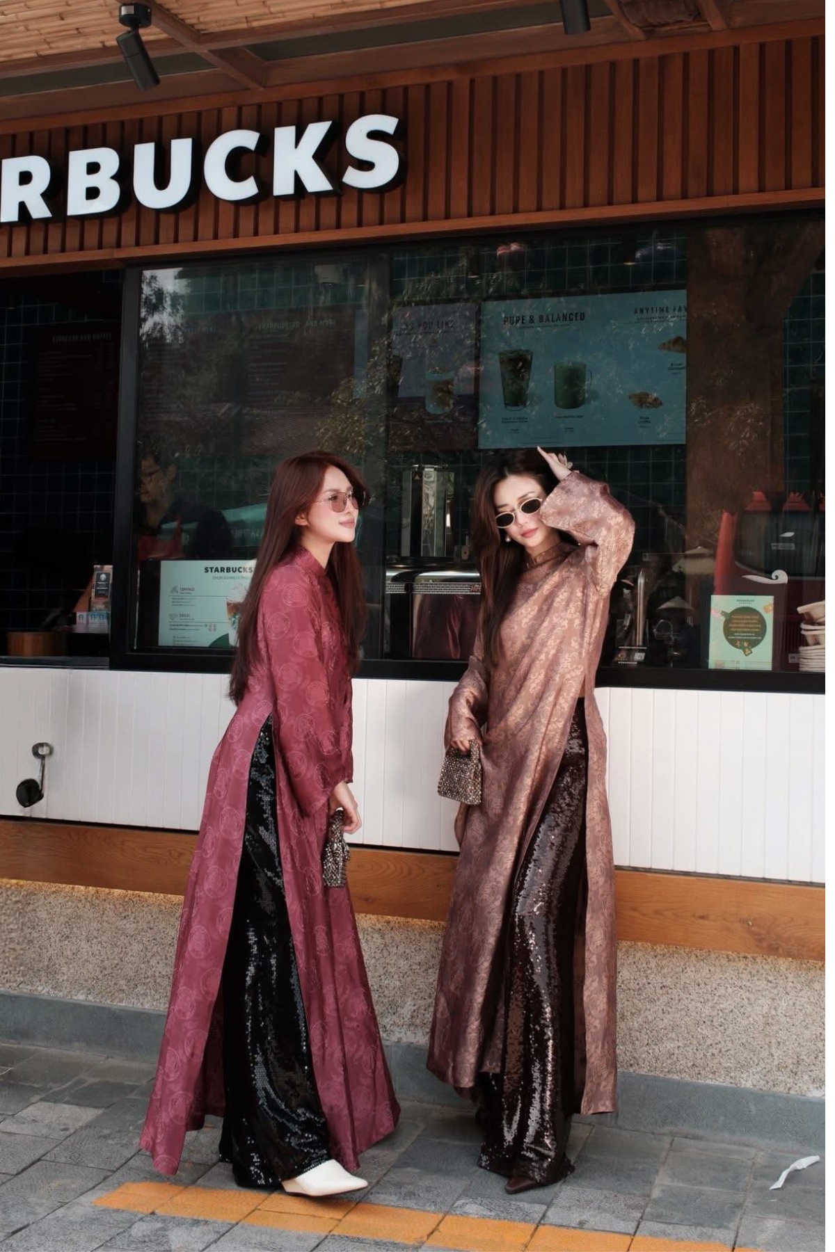 Cùng mệnh Thổ như "dâu hào môn" Phương Nhi, Tết này các chị em chọn áo dài màu gì để "hút lộc" cả năm?- Ảnh 6.