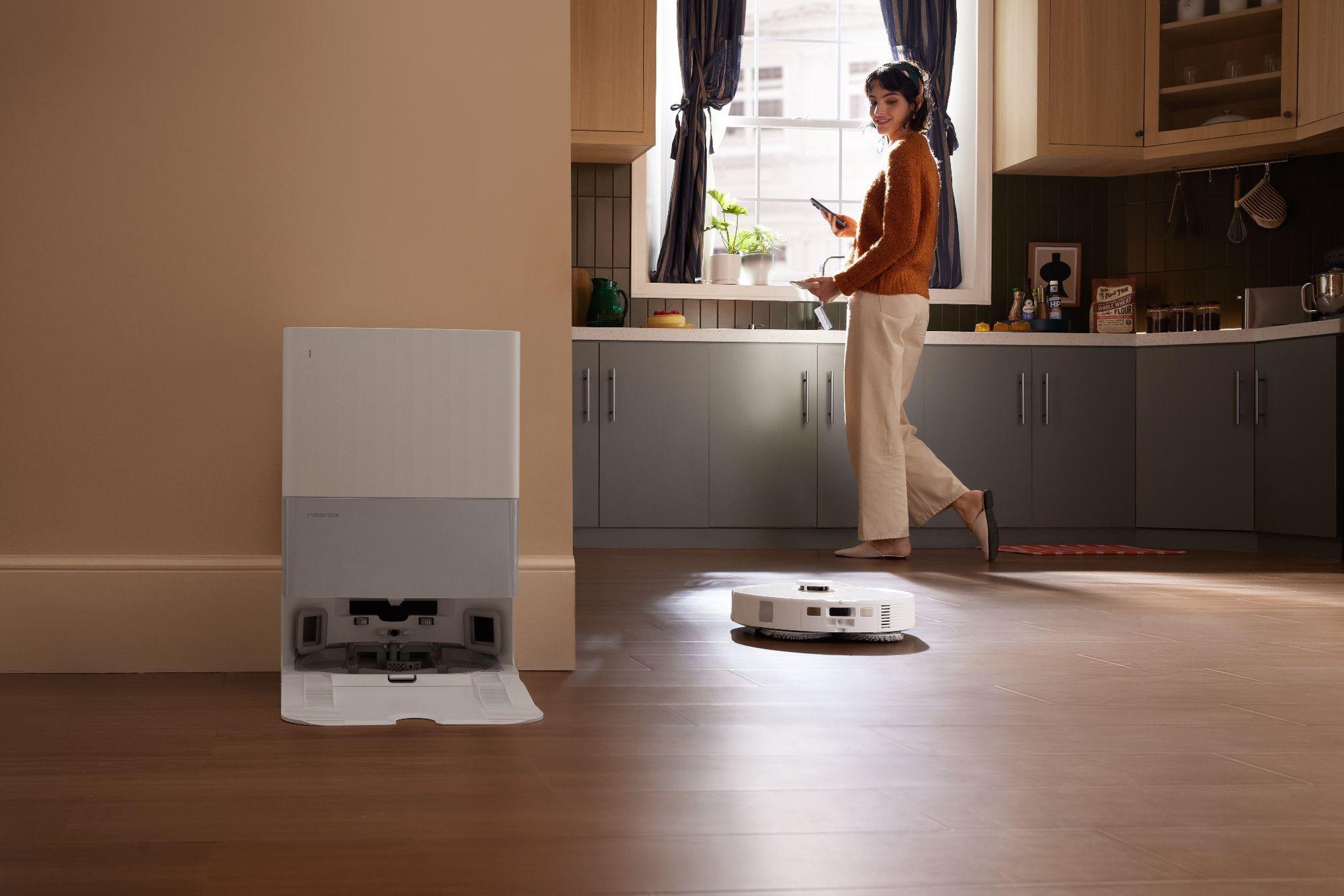 Dọn dẹp ngày Tết: Thuê giúp việc vài ngày hay đầu tư thiết bị gia dụng thông minh cho cả mùa Tết?- Ảnh 2.