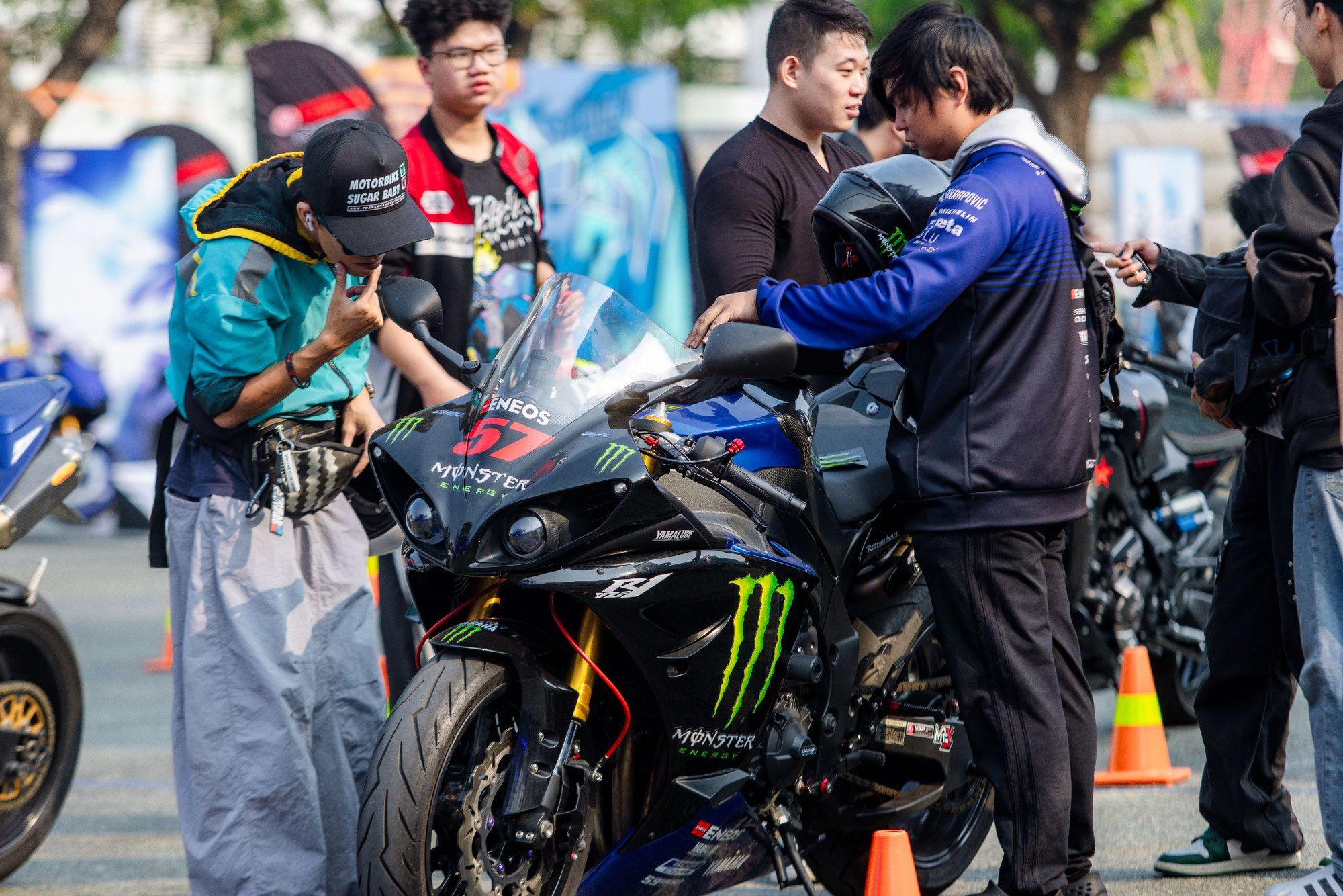 Hàng trăm biker quy tụ tại ngày hội REVolution: YZF-R9 trở thành tâm điểm, hé lộ YZF-R1M chuẩn bị về Việt Nam- Ảnh 11.