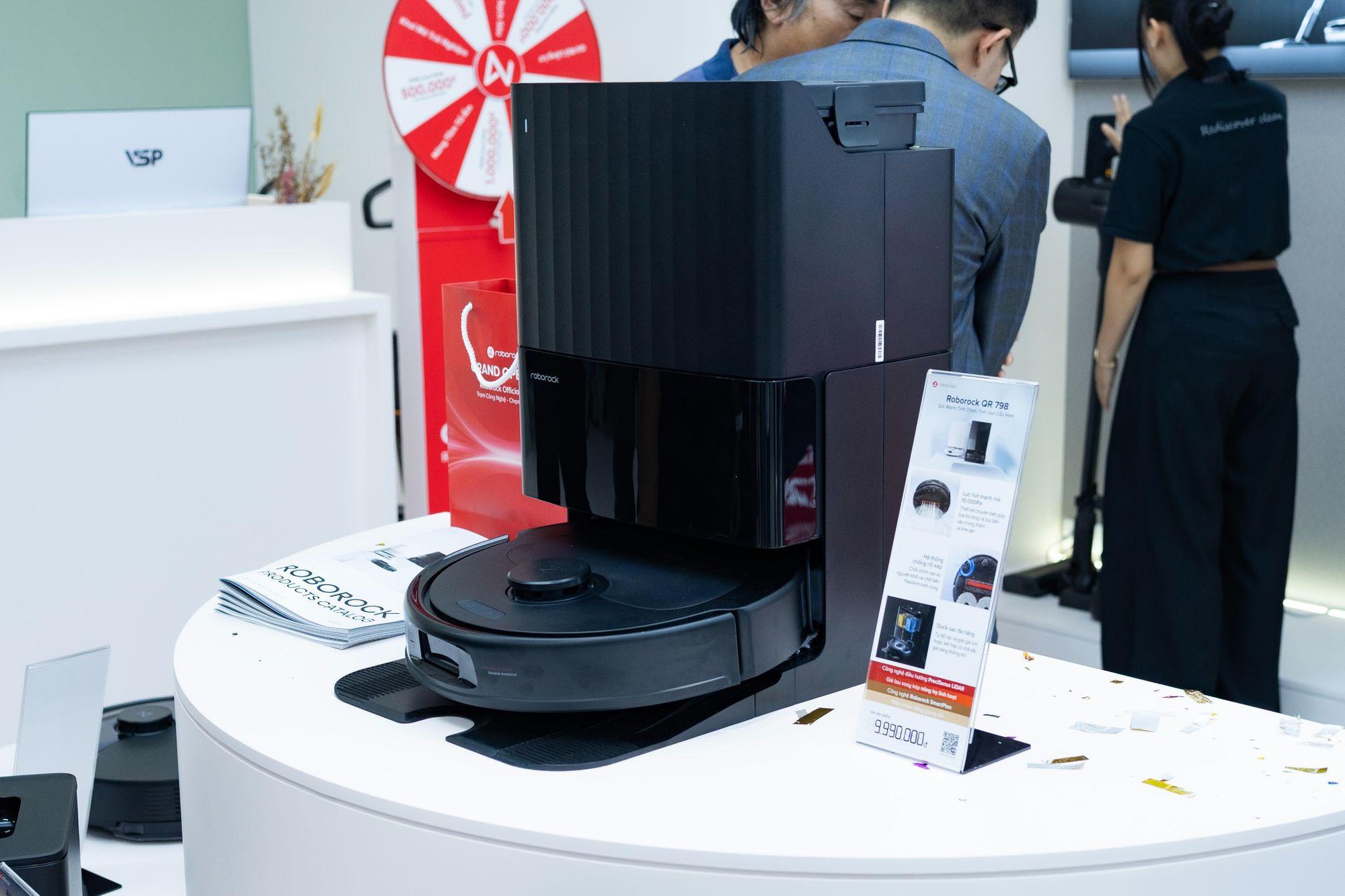 Dọn dẹp ngày Tết: Thuê giúp việc vài ngày hay đầu tư thiết bị gia dụng thông minh cho cả mùa Tết?- Ảnh 3.