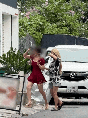 Bắt gặp Em Xinh MaiQuinn vẫn lẻ bóng, diện mạo sau sân khấu gây chú ý- Ảnh 1.