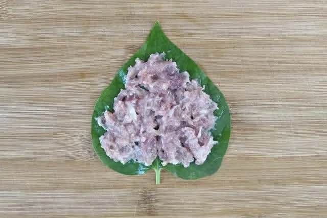 Đừng làm chả lá lốt theo cách cũ nữa, thử ngay công thức mới toanh này ăn siêu ngon lại giòn rụm cực đã- Ảnh 4.