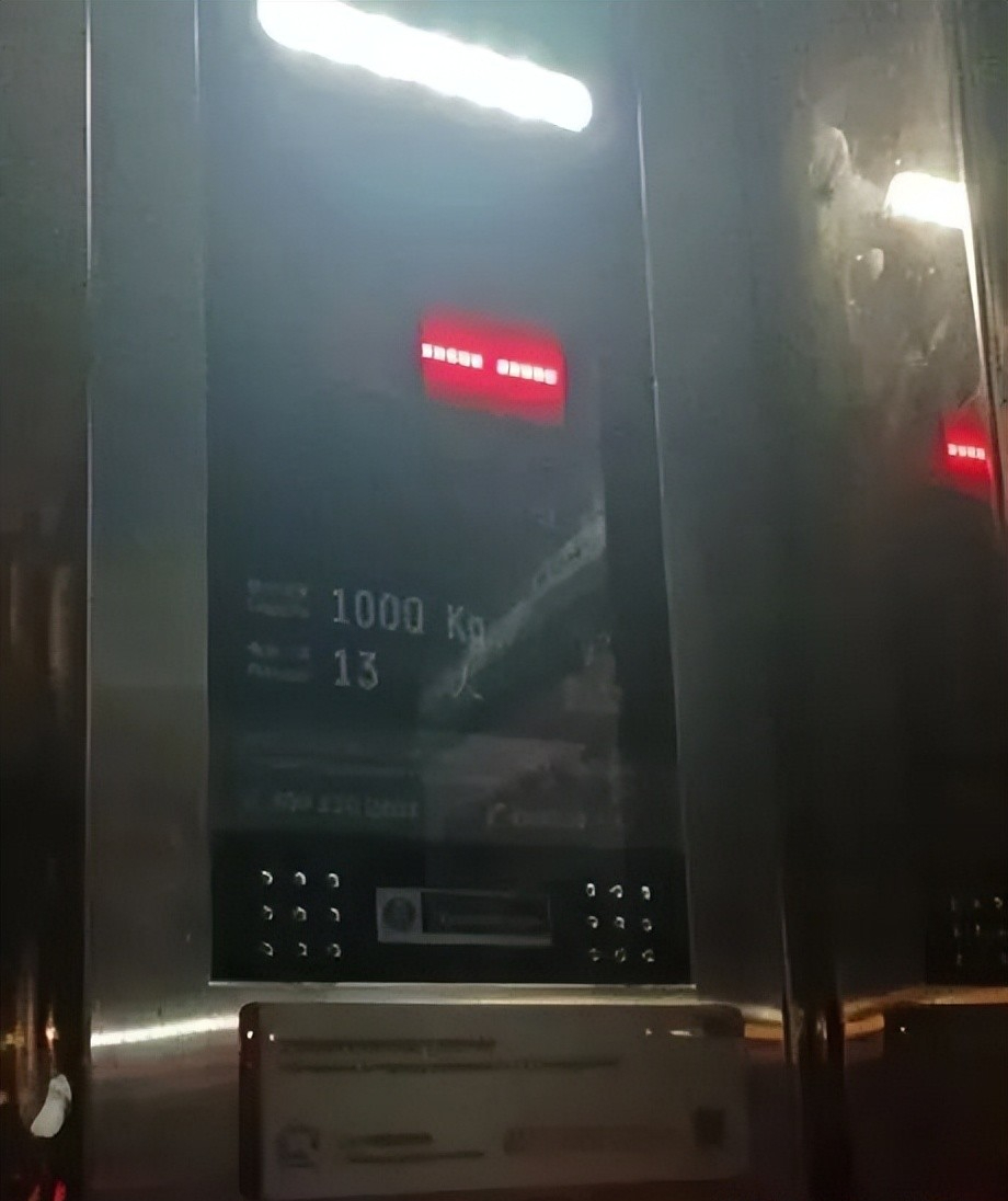 Vừa mua căn hộ tầng 26, tôi hối hận và bán gấp để xuống tầng 5: Bài học đắt giá không có trong quảng cáo- Ảnh 2.