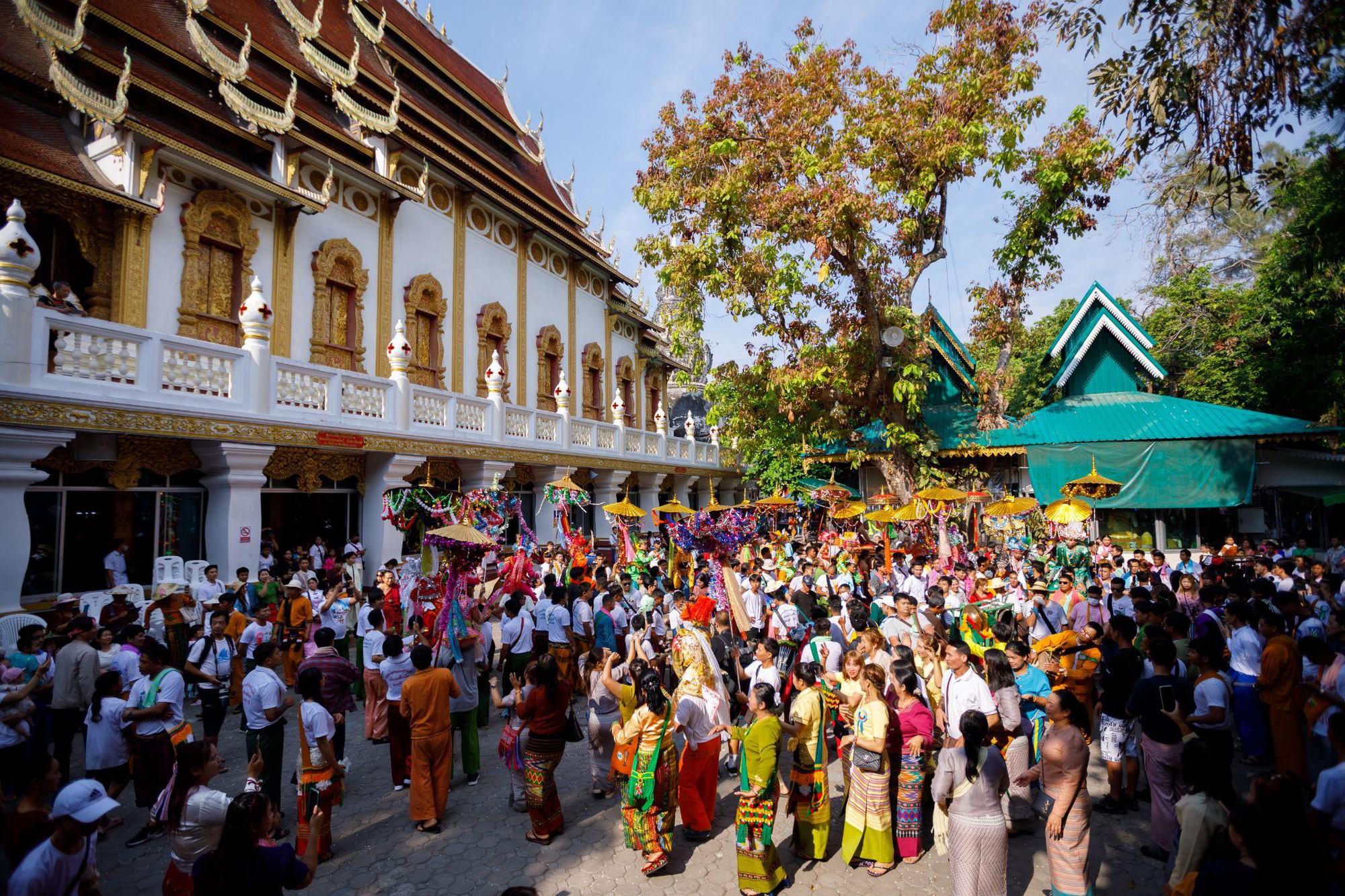 Đầu năm đi Thái Lan: Không chỉ lễ hội, mà là hành trình cân bằng tinh thần- Ảnh 3.