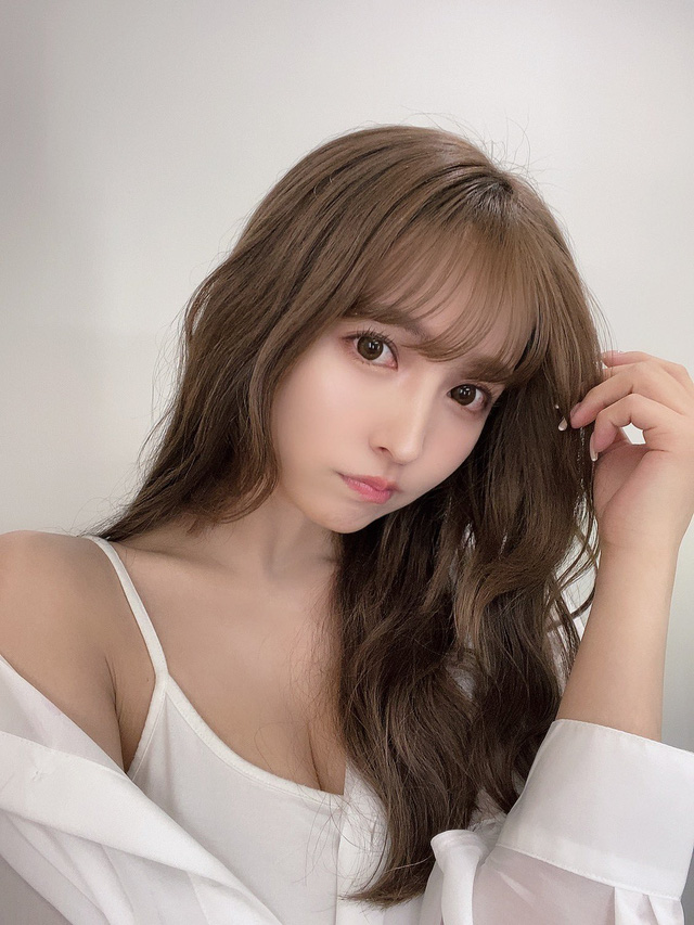 Yua Mikami tiết lộ chi phí sửa nhà khồng lồ, fan trầm trồ "Làm hot girl kiếm tiền nhiều thật"- Ảnh 5. Yua Mikami tiết lộ chi phí sửa nhà khồng lồ, fan trầm trồ "Làm hot girl kiếm tiền nhiều thật"- Ảnh 5.