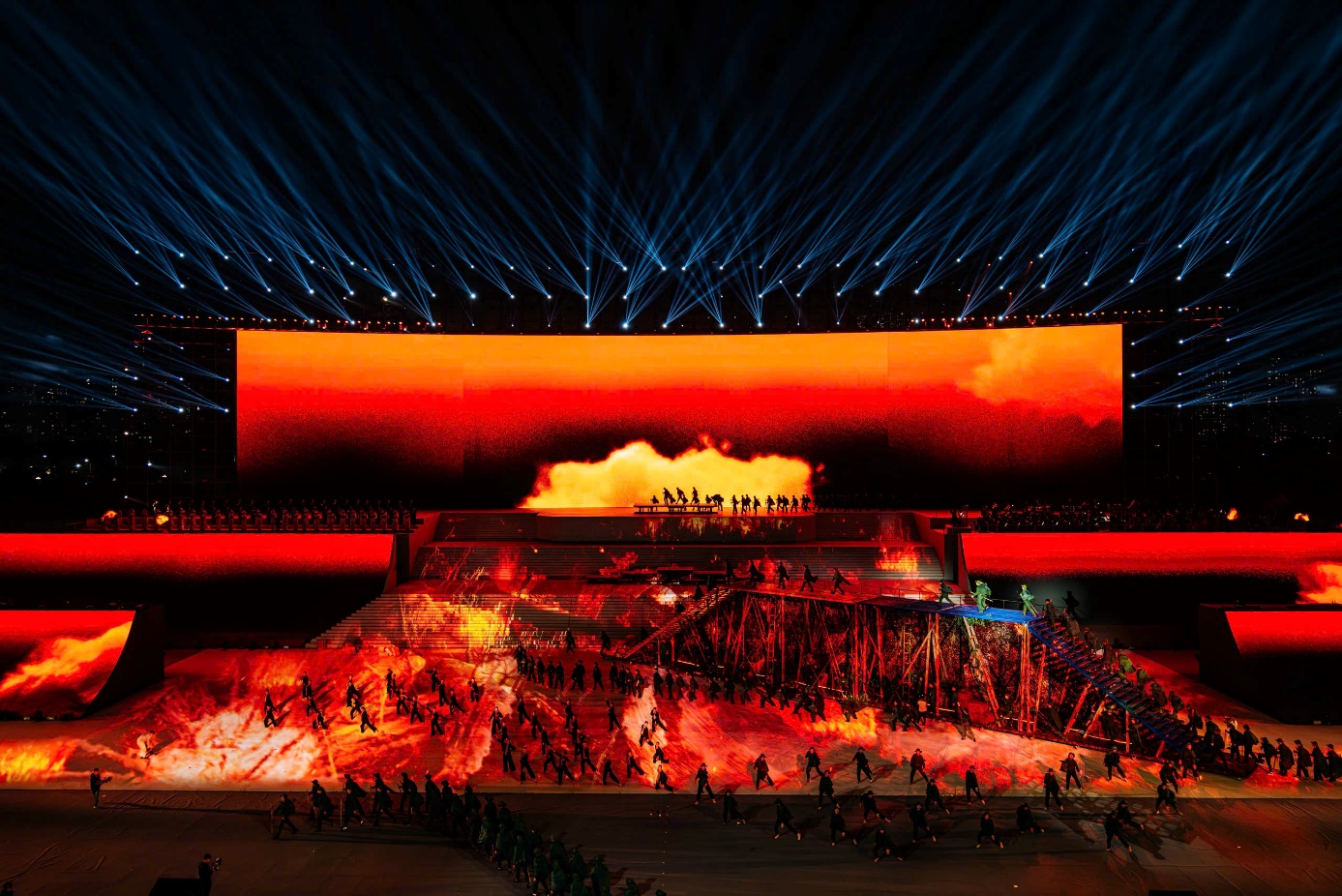 Khoảnh khắc thăng hoa tại concert Dưới lá cờ vẻ vang của Đảng- Ảnh 2.