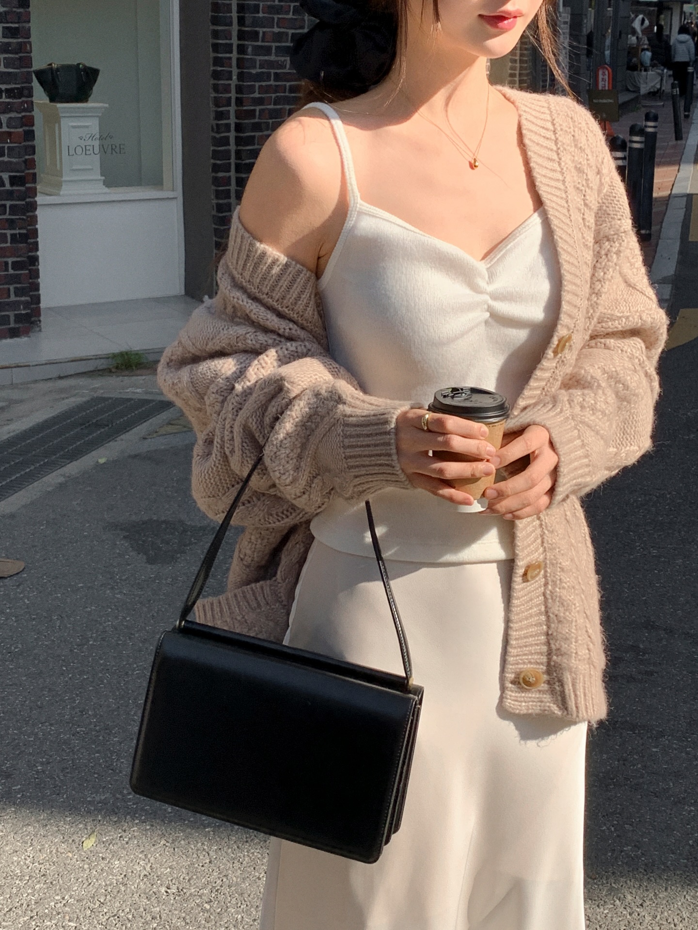 Cách đơn giản nhất để sành điệu hơn chính là mặc đồ màu trắng- Ảnh 8.