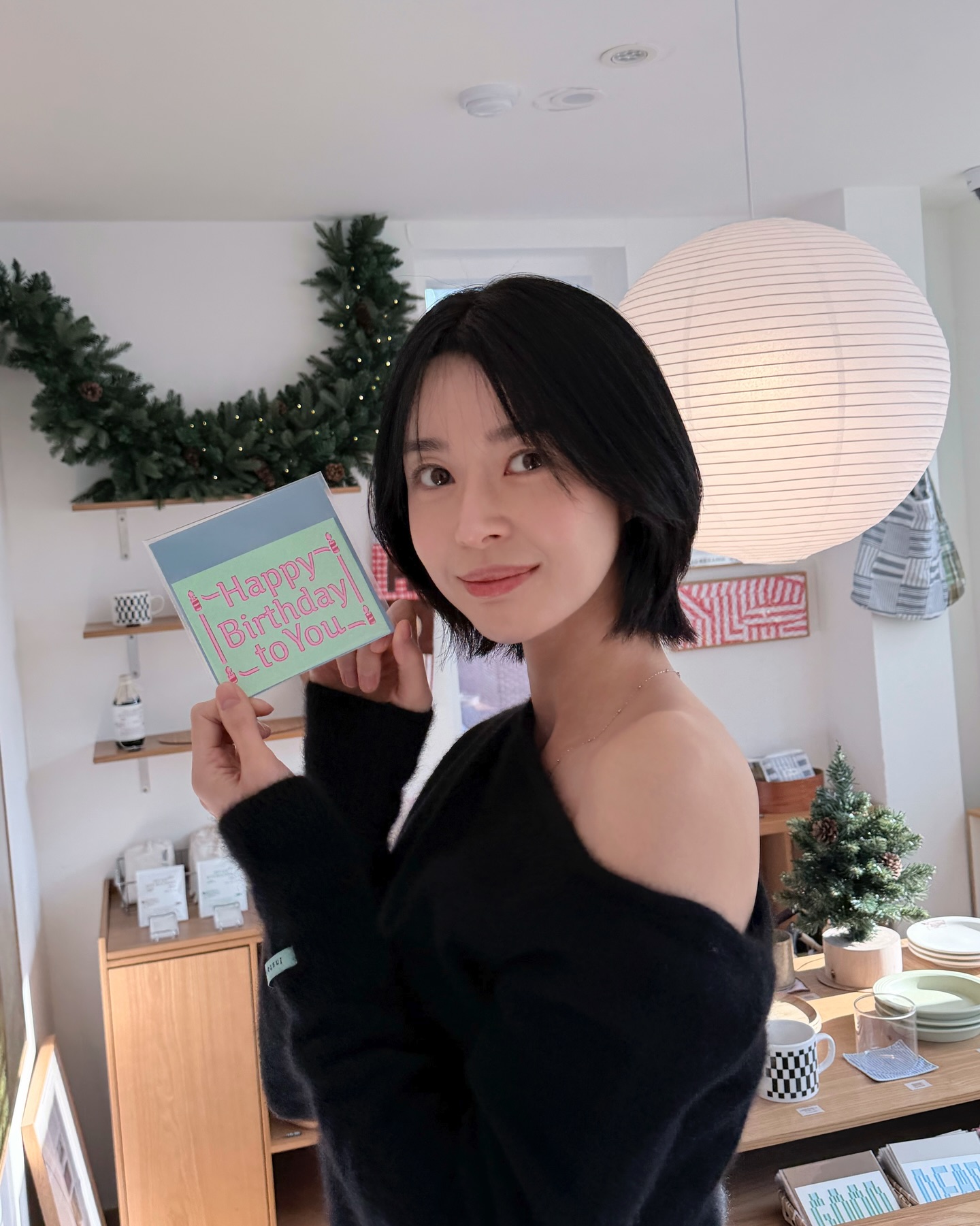 Không kiểu tóc ngắn nào sang bằng tóc bob: 4 biến tấu đẹp mê nên thử trong năm mới- Ảnh 2.