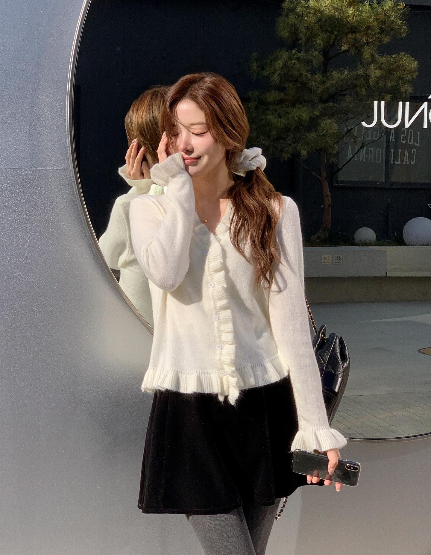 Cách đơn giản nhất để sành điệu hơn chính là mặc đồ màu trắng- Ảnh 9.