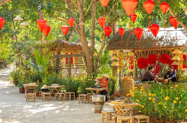 Xu hướng nghỉ dưỡng đầu năm:  Rời nhà nhưng không xa Tết- Ảnh 2.