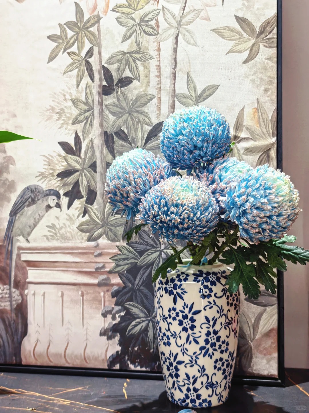 Chi hơn 300k rước bình hoa "khổng lồ" về nhà: Loài hoa định nghĩa lại hai chữ "phú quý" cho phòng khách ngày xuân- Ảnh 13.