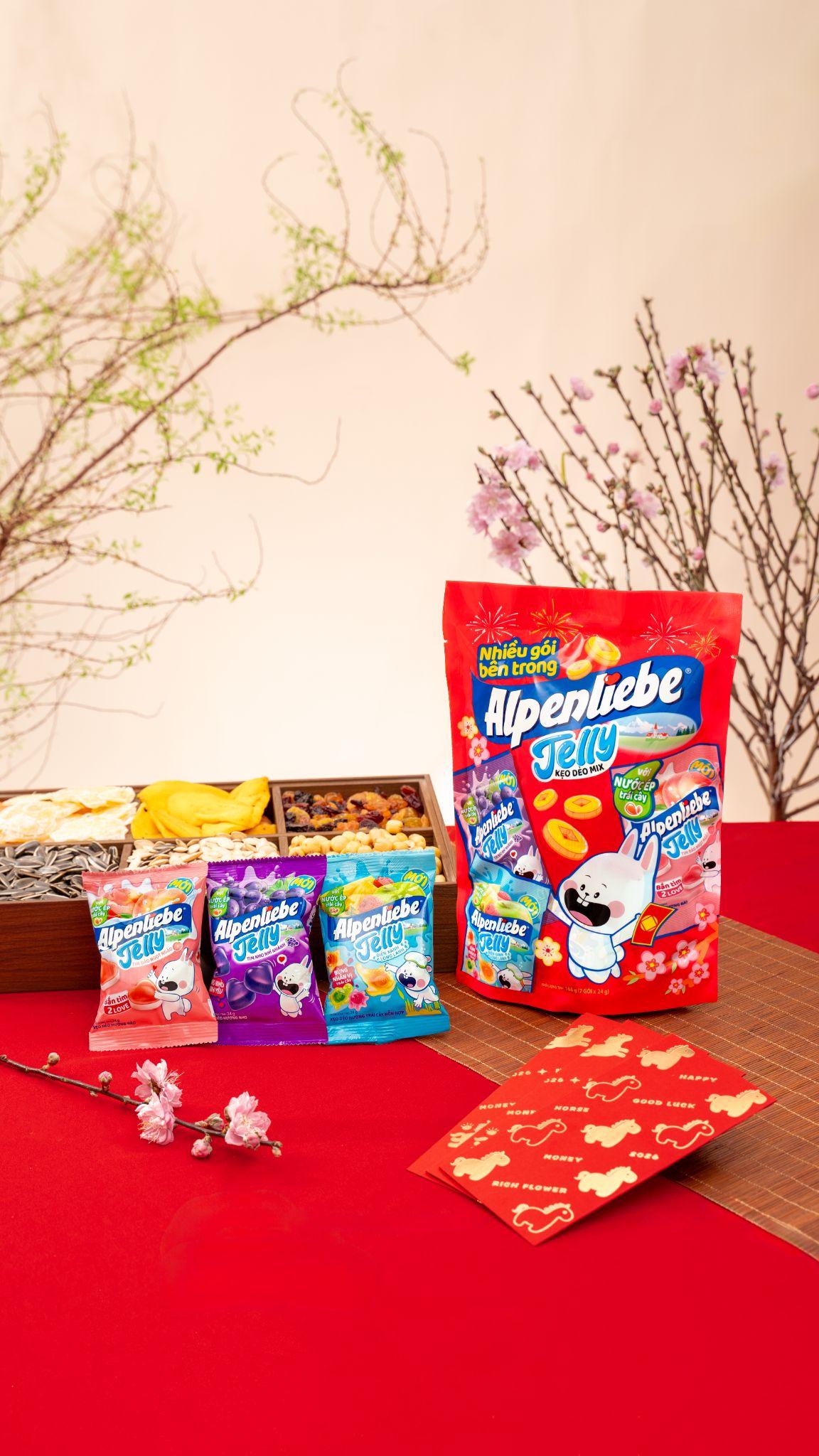 Giới trẻ háo hức “xé túi mù”, gieo quẻ đầu năm cùng bộ quà Tết sáng tạo từ Perfetti Van Melle- Ảnh 3. Giới trẻ háo hức “xé túi mù”, gieo quẻ đầu năm cùng bộ quà Tết sáng tạo từ Perfetti Van Melle- Ảnh 3.