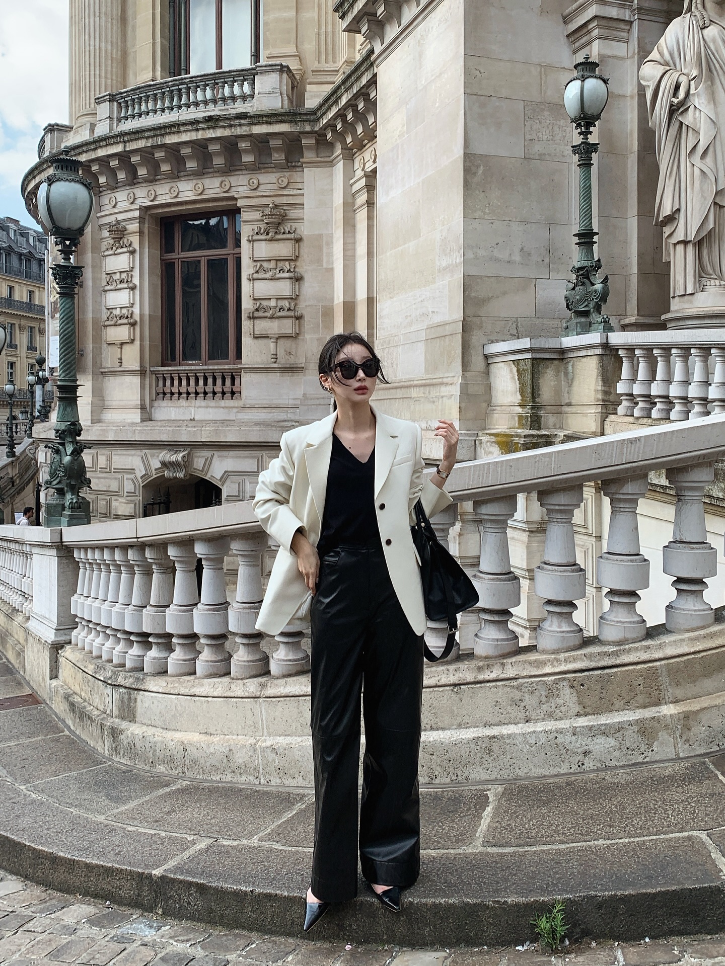 Nếu chỉ được sắm 5 món thời trang công sở, đây là những item chuẩn thanh lịch đáng có nhất đầu năm 2026- Ảnh 7.