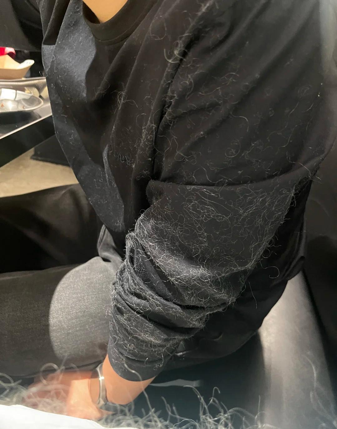 Dọn nửa tủ quần áo mới ngộ ra: 8 kiểu đồ “nhìn thì mê” nhưng mặc cực khó - mua về chỉ tổ phí tiền- Ảnh 4.