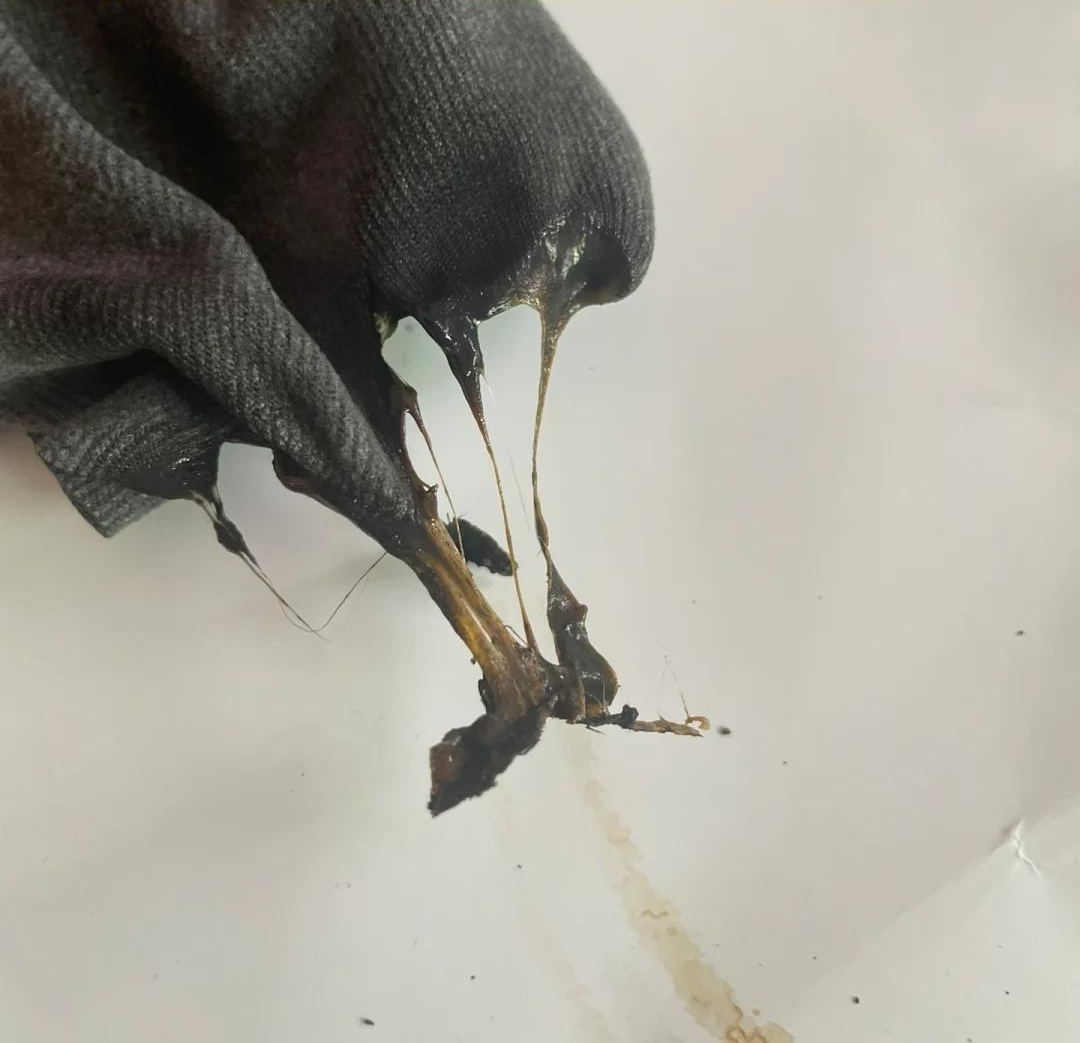 Dọn nửa tủ quần áo mới ngộ ra: 8 kiểu đồ “nhìn thì mê” nhưng mặc cực khó - mua về chỉ tổ phí tiền- Ảnh 6.