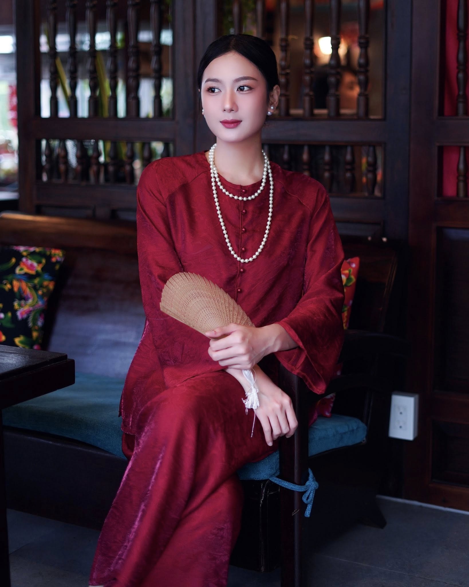 Ngoài áo dài, một trend đồ Tết chuẩn phú bà khiến phụ nữ tuổi 35+ mê mệt, được "chị bán gạo" lăng xê nhiệt tình- Ảnh 20.