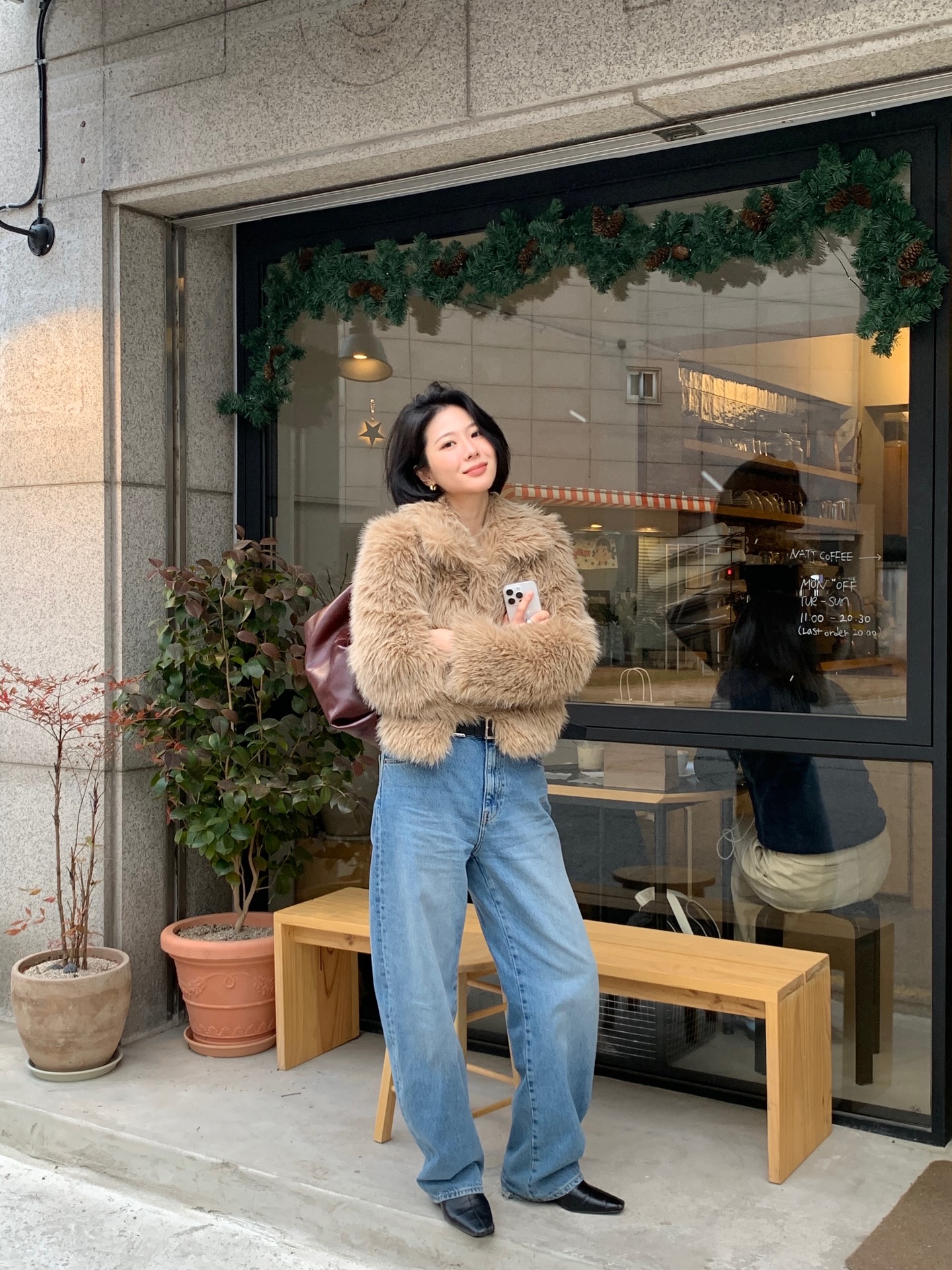 Hay mặc quần ống rộng, chị em chỉ cần biết đúng 3 bí kíp siêu tôn dáng- Ảnh 3.