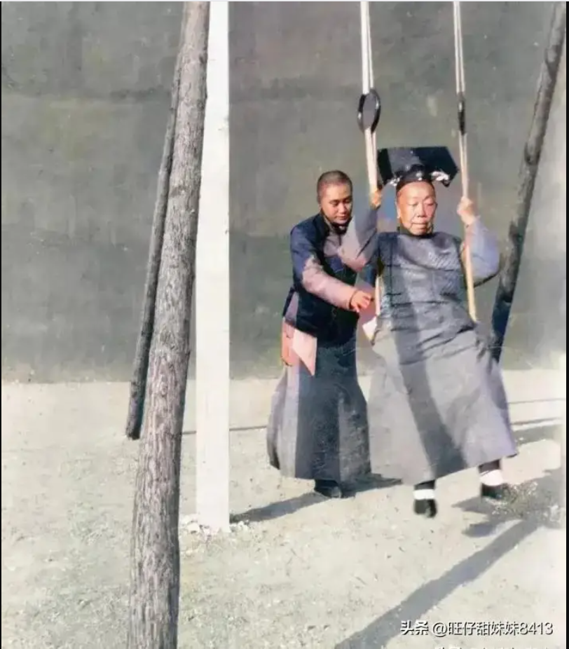 20 ảnh hiếm thời nhà Thanh: Bức hình duy nhất còn lại của Hoàng đế Quang Tự, phim ảnh đã lừa ta thế nào- Ảnh 3. 20 ảnh hiếm thời nhà Thanh: Bức hình duy nhất còn lại của Hoàng đế Quang Tự, phim ảnh đã lừa ta thế nào- Ảnh 3.